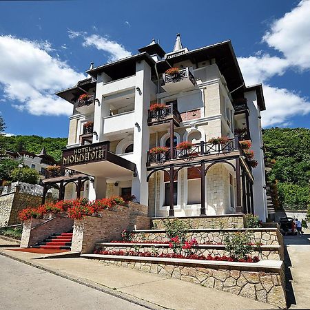 Hotel Moldavia Slanic Moldova Luaran gambar