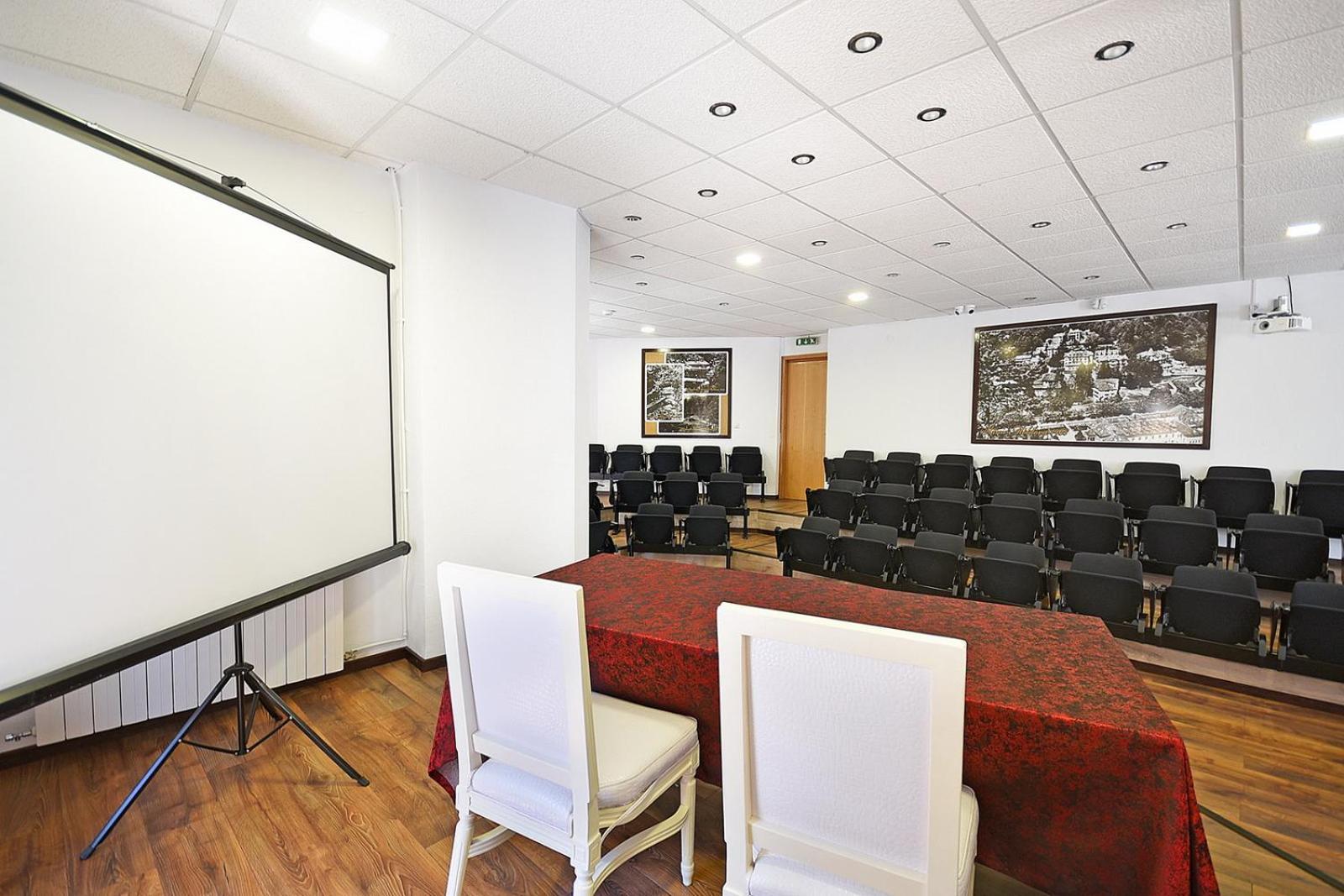 Hotel Moldavia Slanic Moldova Luaran gambar