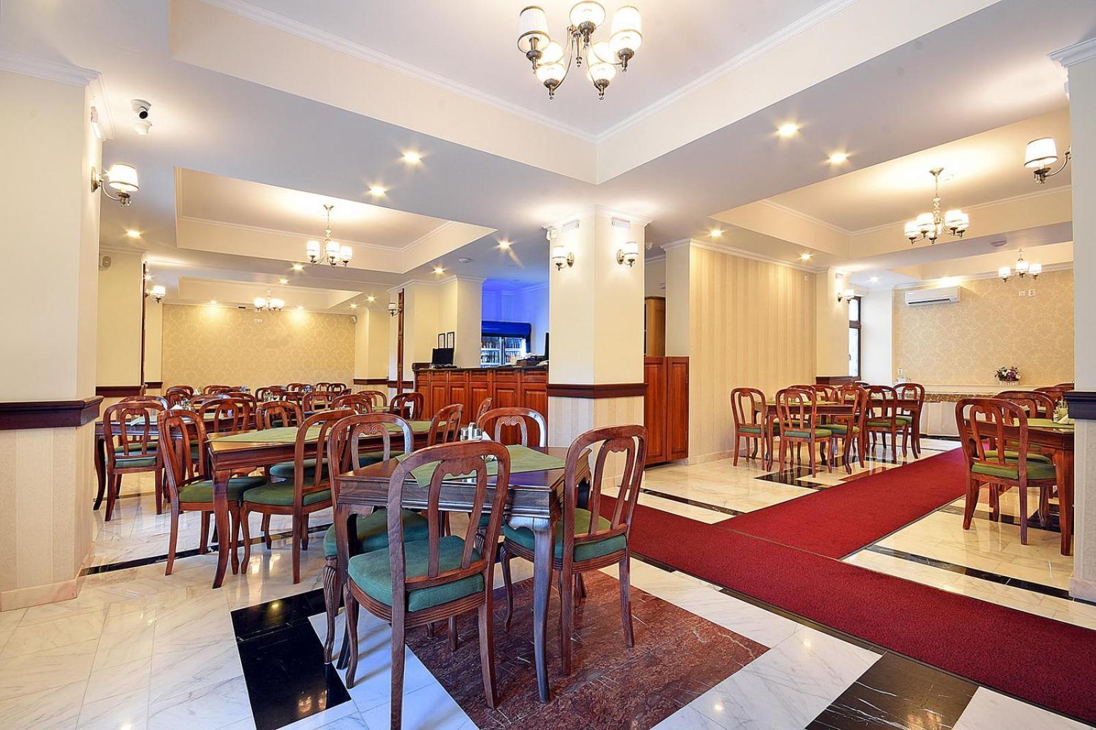 Hotel Moldavia Slanic Moldova Luaran gambar