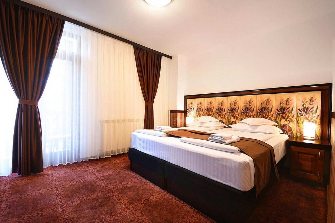 Hotel Moldavia Slanic Moldova Luaran gambar